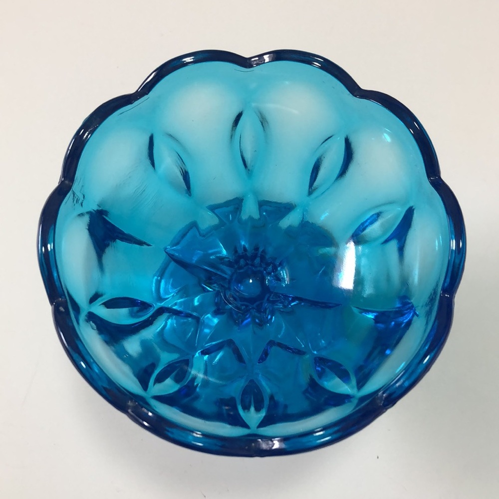 Vintage blue glass pedestal compote dish candy bowl - Picture 3 of 7